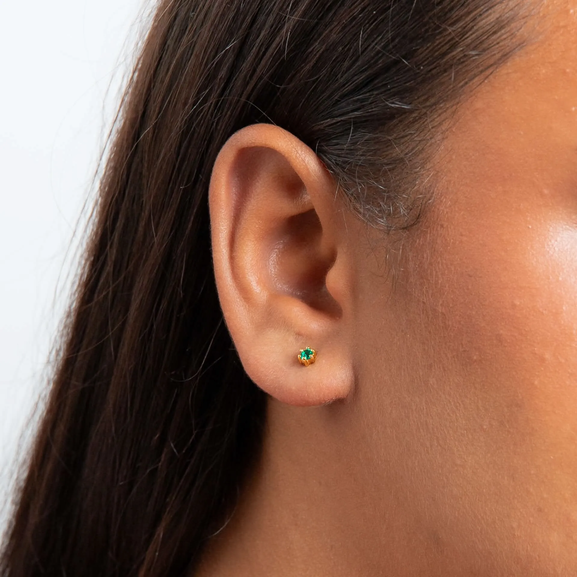 Beginnings Sterling Silver Green Nano Crystal Green Earrings E6469G Beginnings Jewellery