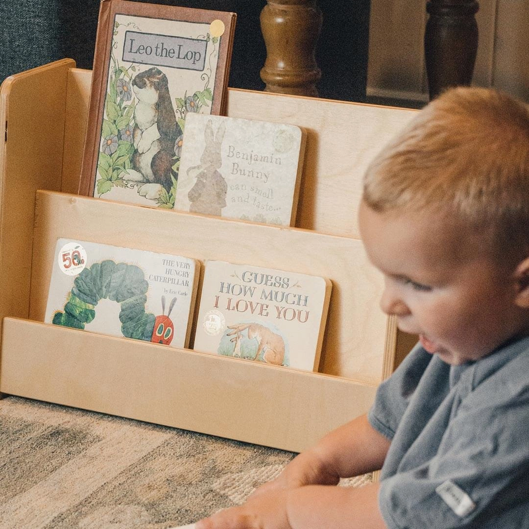 Book Nook Wooden Book Shelf