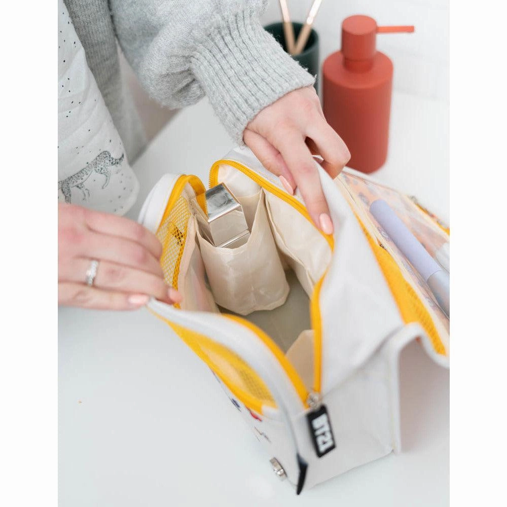 BT21 Hanging Storage Bag