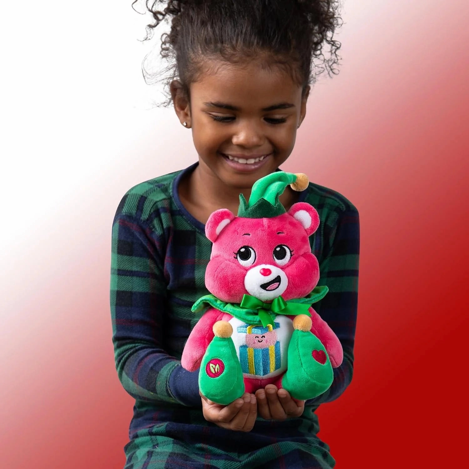 Care Bears 22cm Plush - Christmas Elf Great Giving Bear