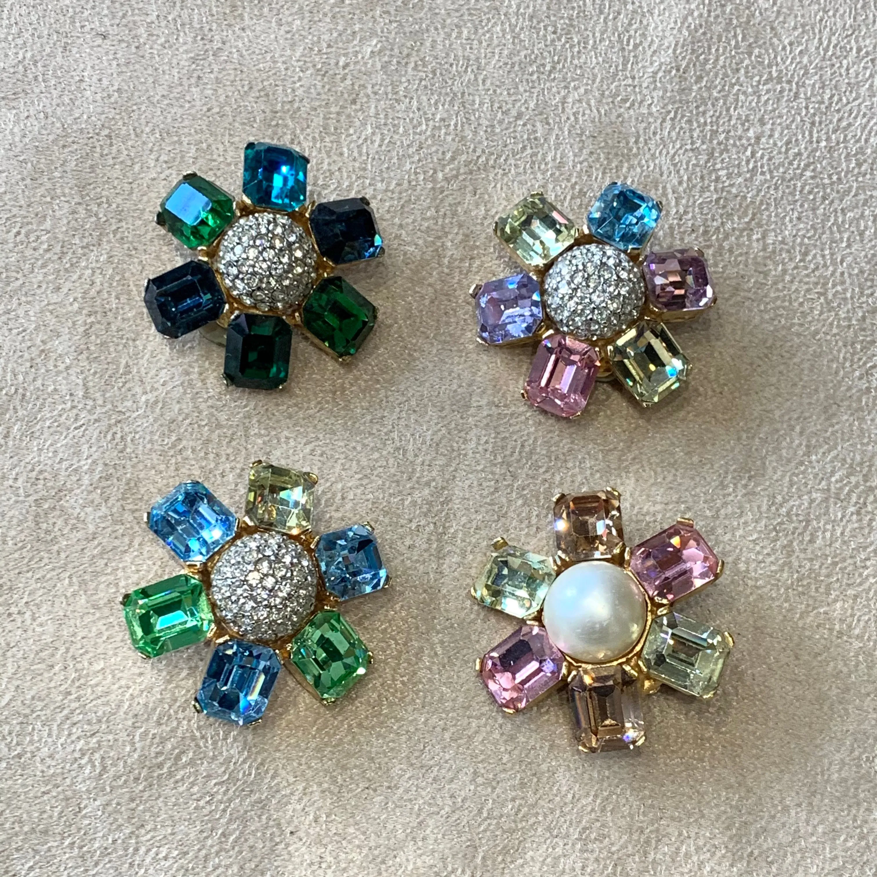 Ciner large green clip on earrings