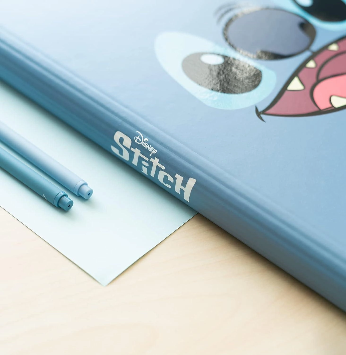 Disney Stitch Tropical Premium File Folder
