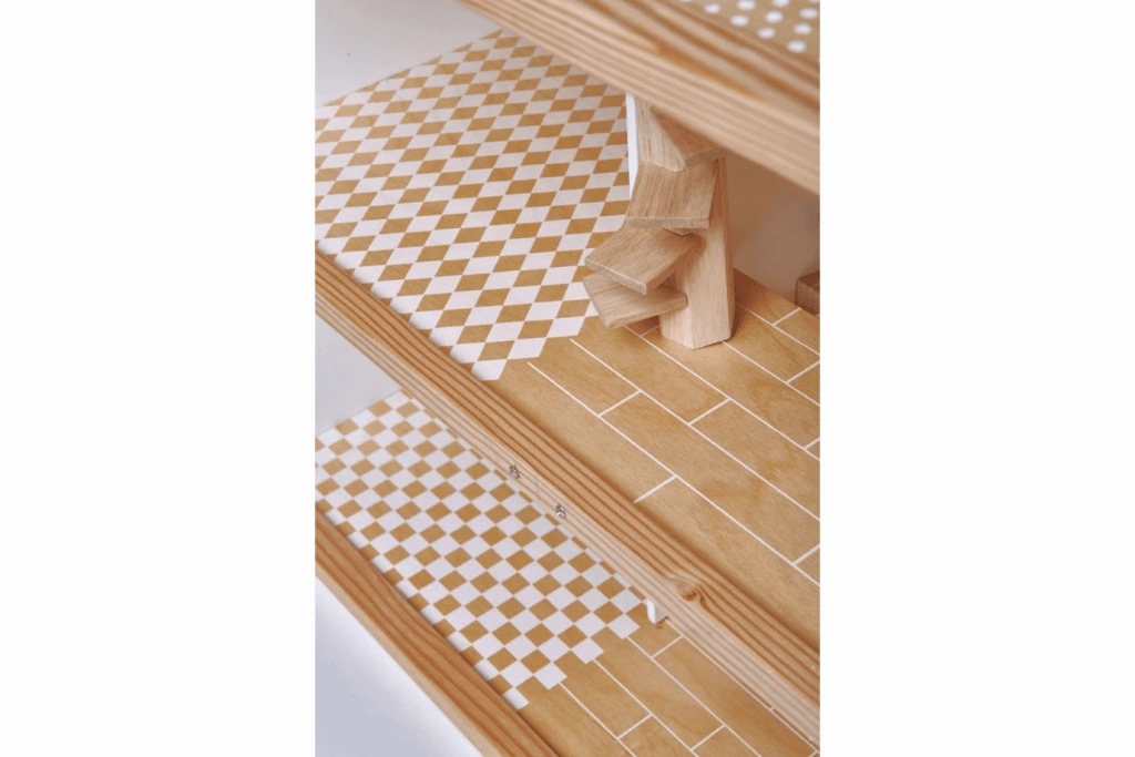 Dovetail Doll House