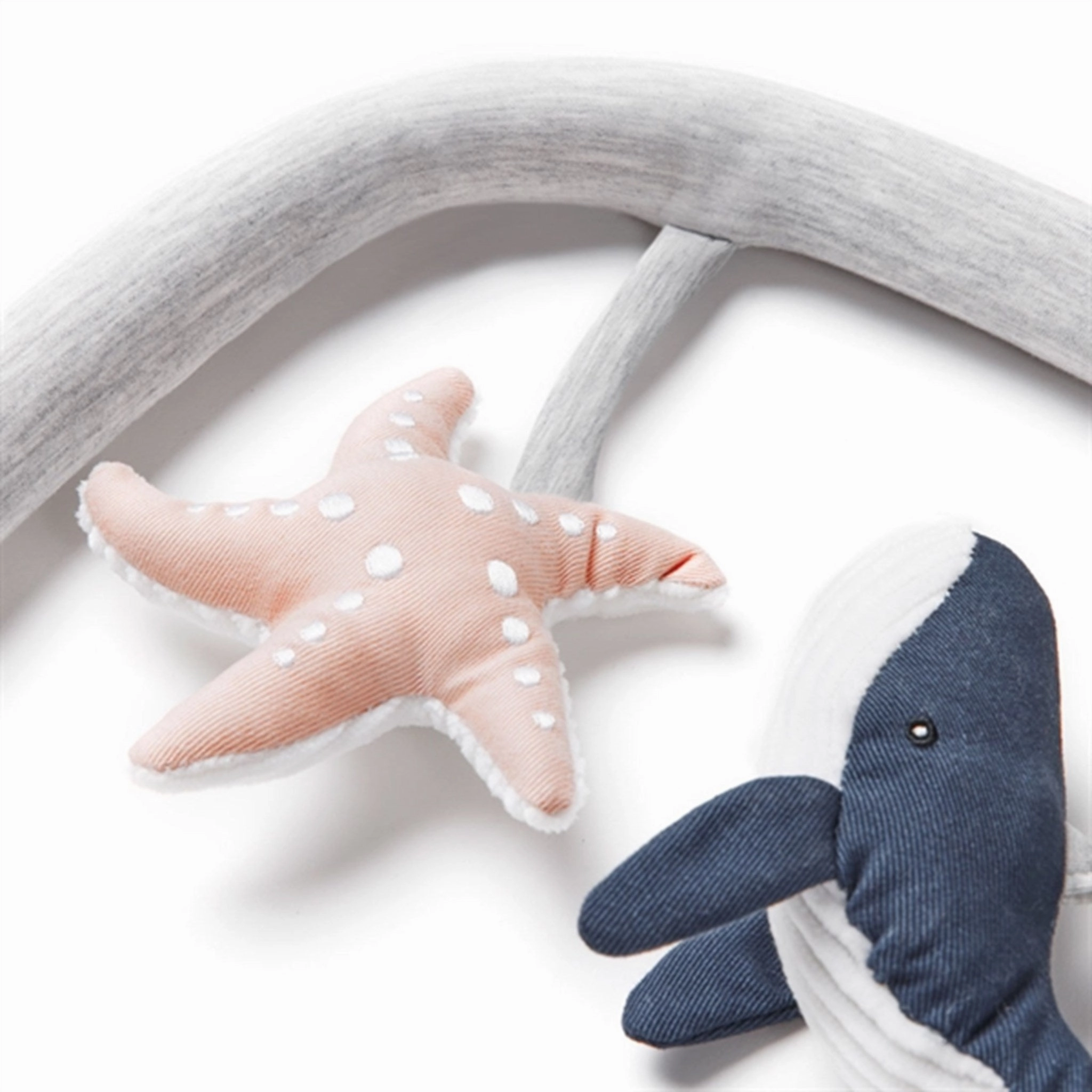 Ergobaby Toy Bar Ocean Wonders Black
