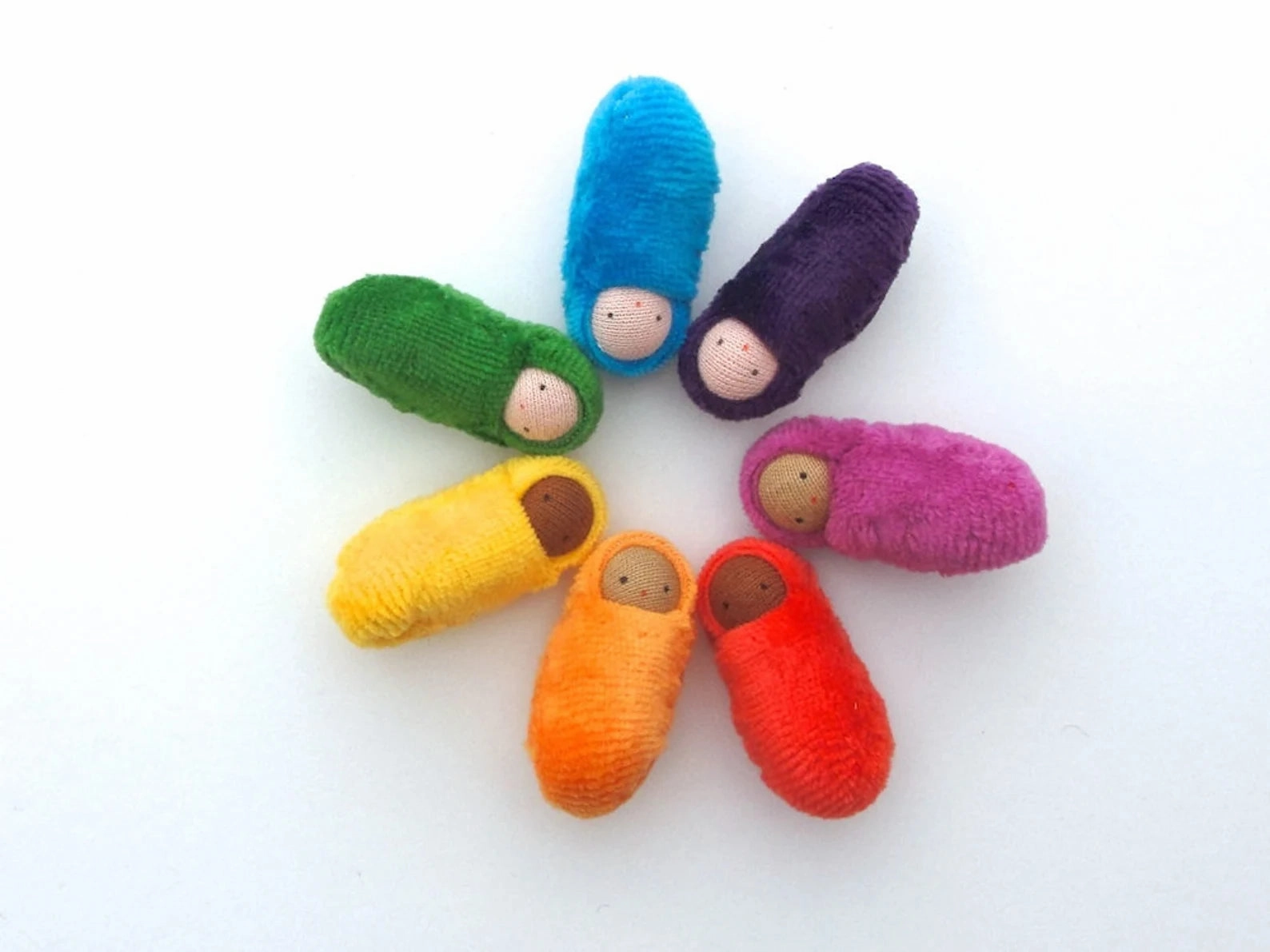 Fairyshadow Rainbow Peanut Baby, Set of 7