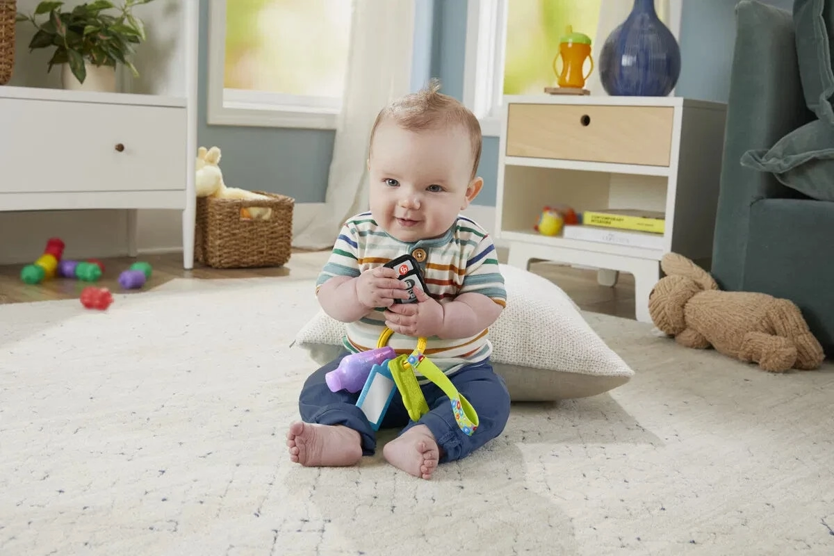 Fisher-Price Laugh & Learn Play & Go Keys
