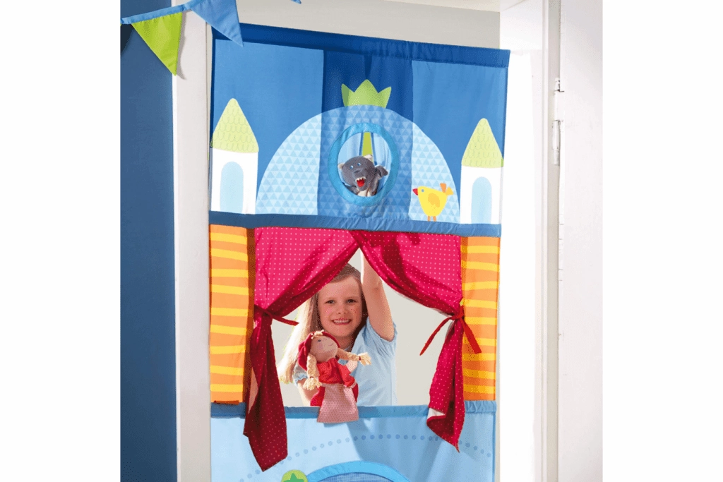 Hanging Doorway Puppet Theatre