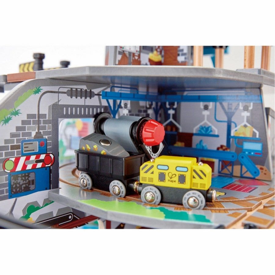 Hape - Mighty Mountain Mine Railway