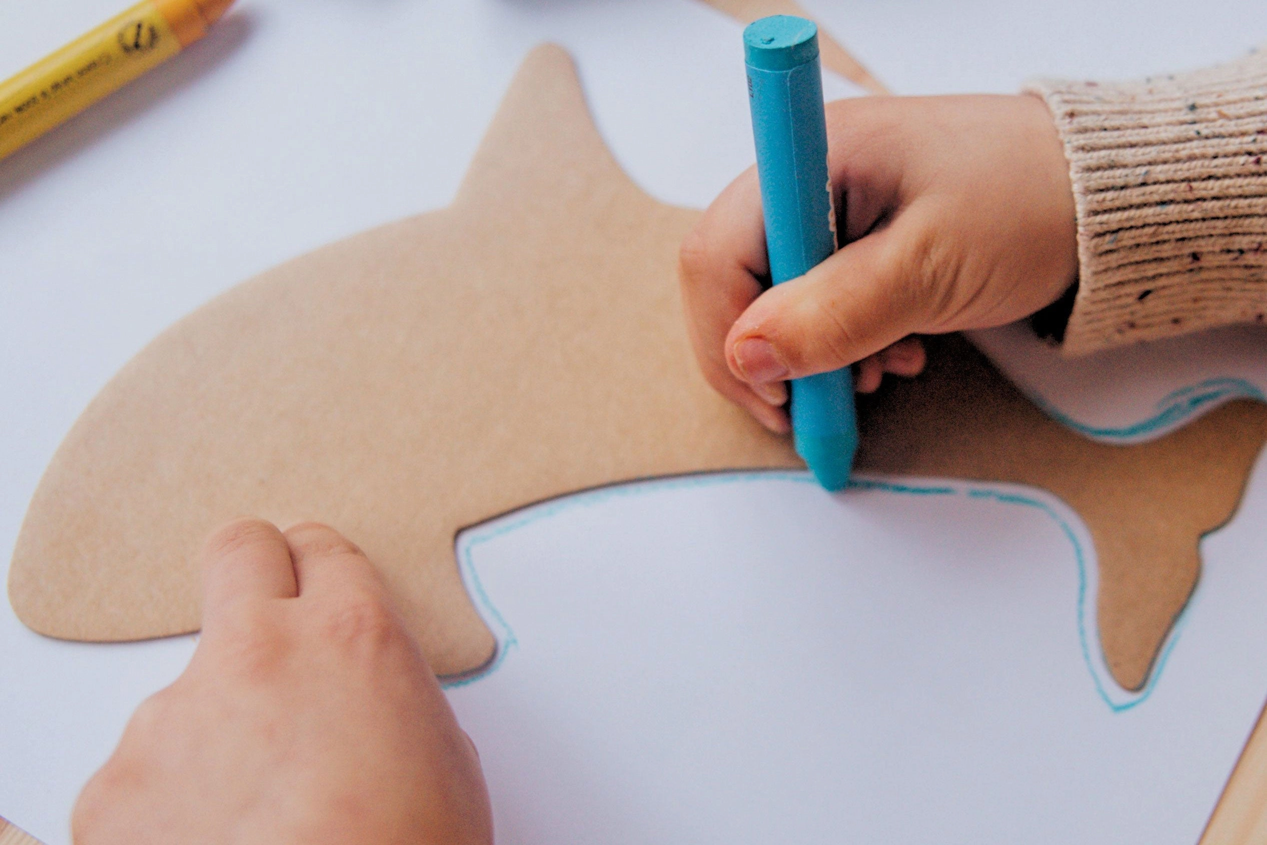 Honeysticks Stencils and Crayons Activity Set