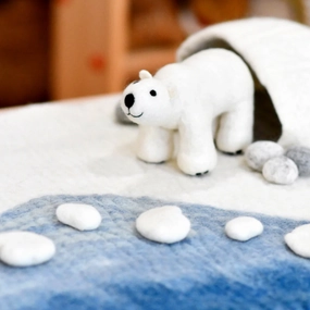 Large Arctic/Antarctic Polar Play Mat Playscape and Polar Bear Set