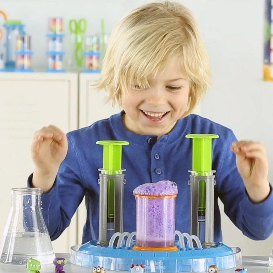 Learning Resources - Beaker Creatures Liquid Reactor Super Lab Science Kit   6 PODS