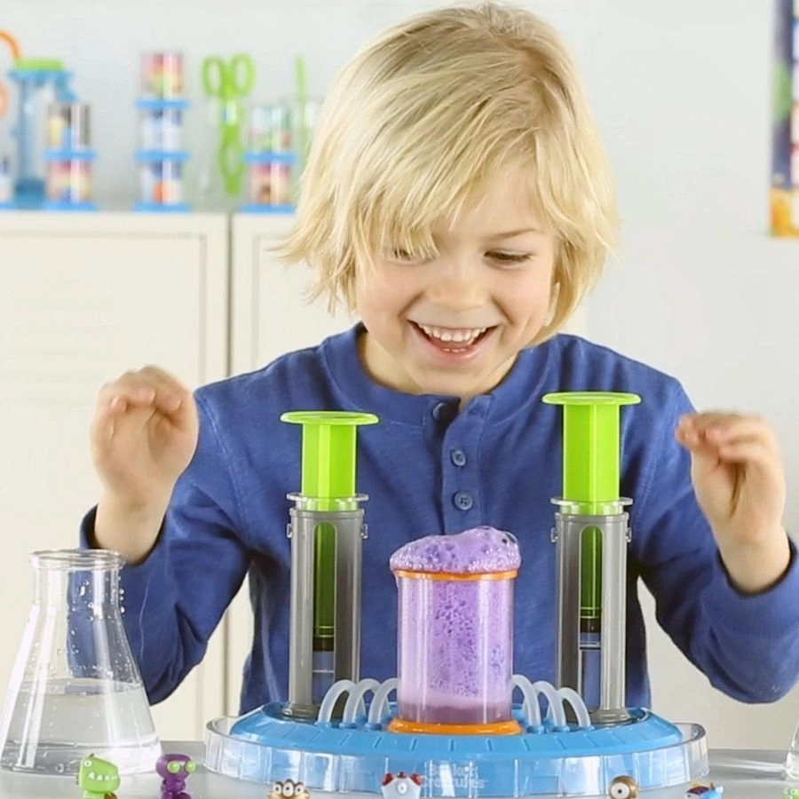 Learning Resources - Beaker Creatures Liquid Reactor Super Lab Science Kit   6 PODS