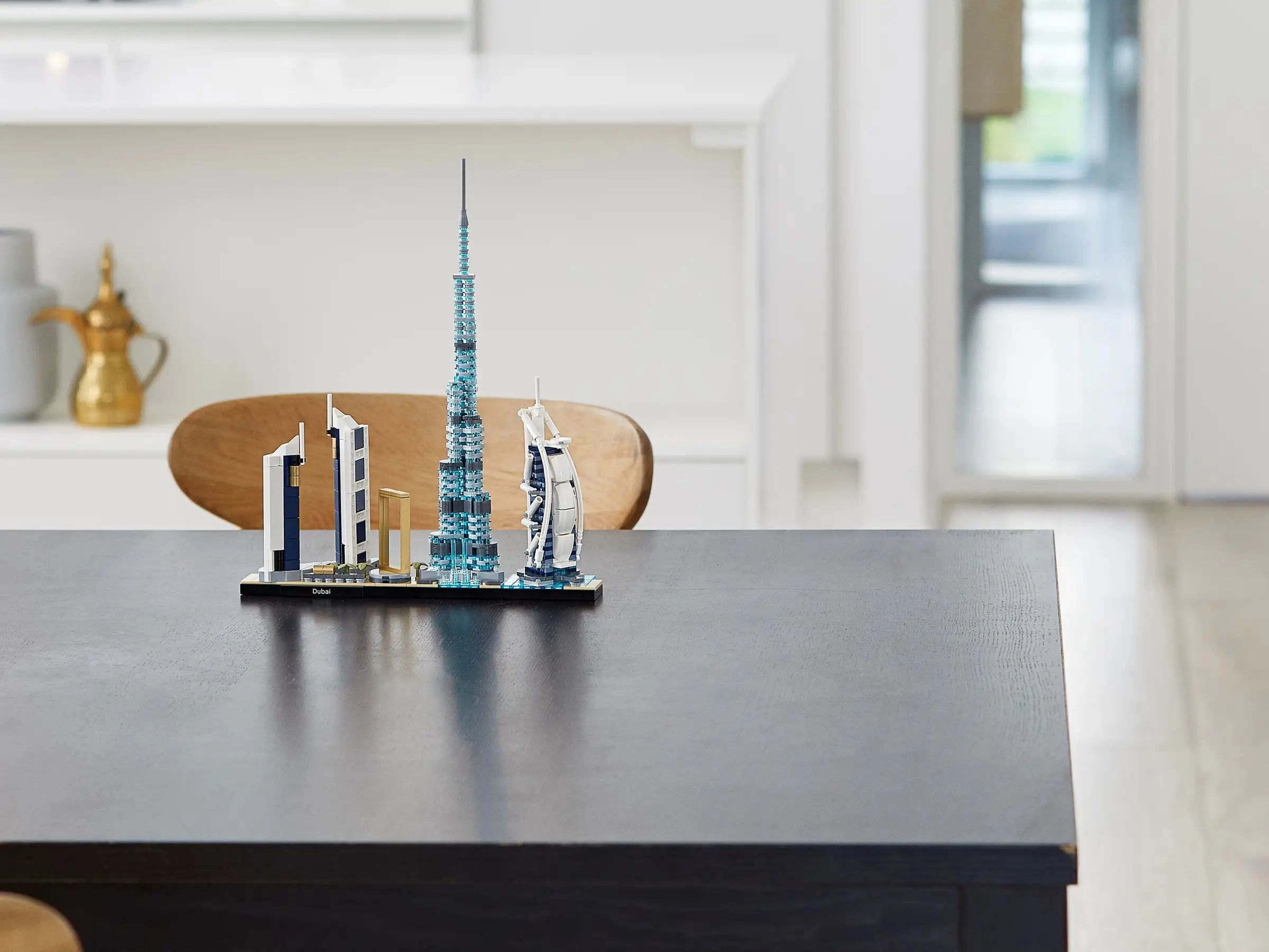 LEGO ARCHITECTURE 21502 Dubai Skyline