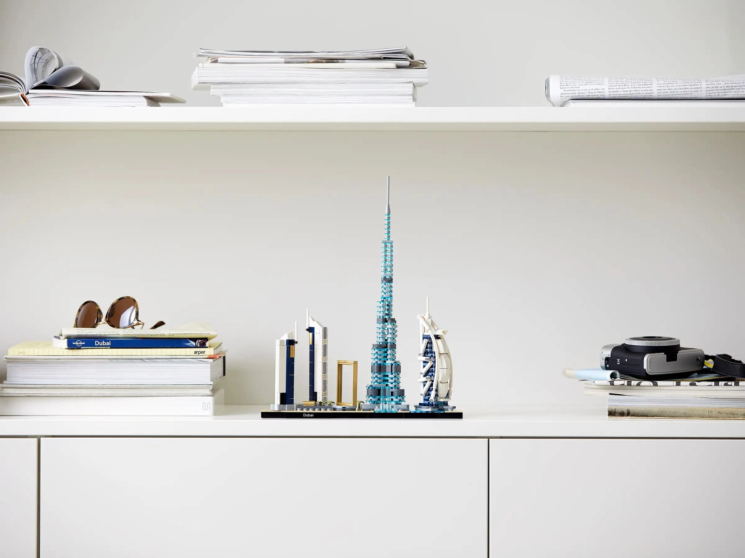 LEGO ARCHITECTURE 21502 Dubai Skyline