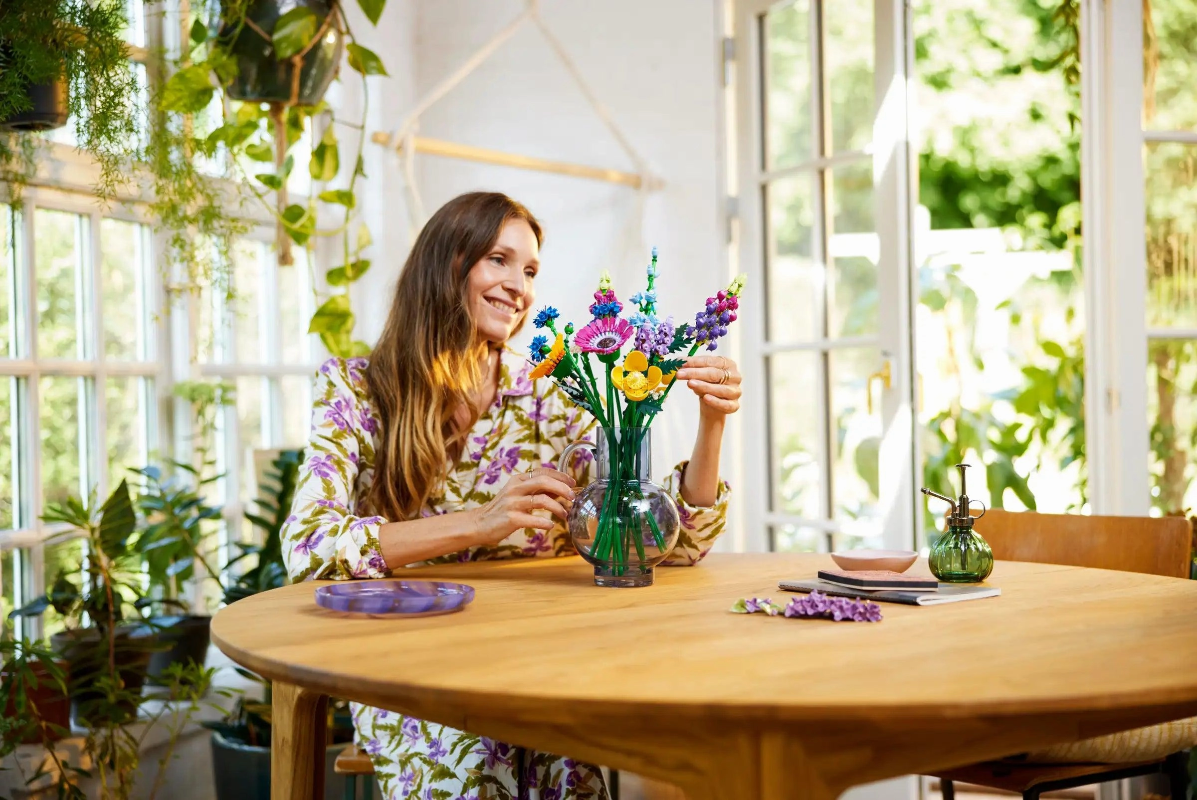 LEGO BOTANICAL 10313 Wildflower Bouquet Building Kit