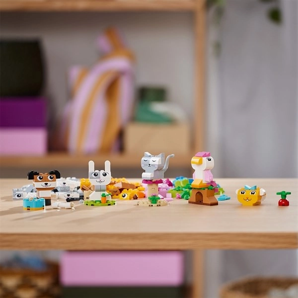 LEGO Classic Creative Pets