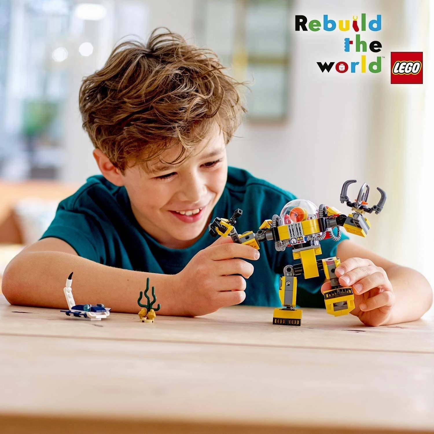 LEGO CREATOR 3in131090 Underwater Robot Crane and Submarine