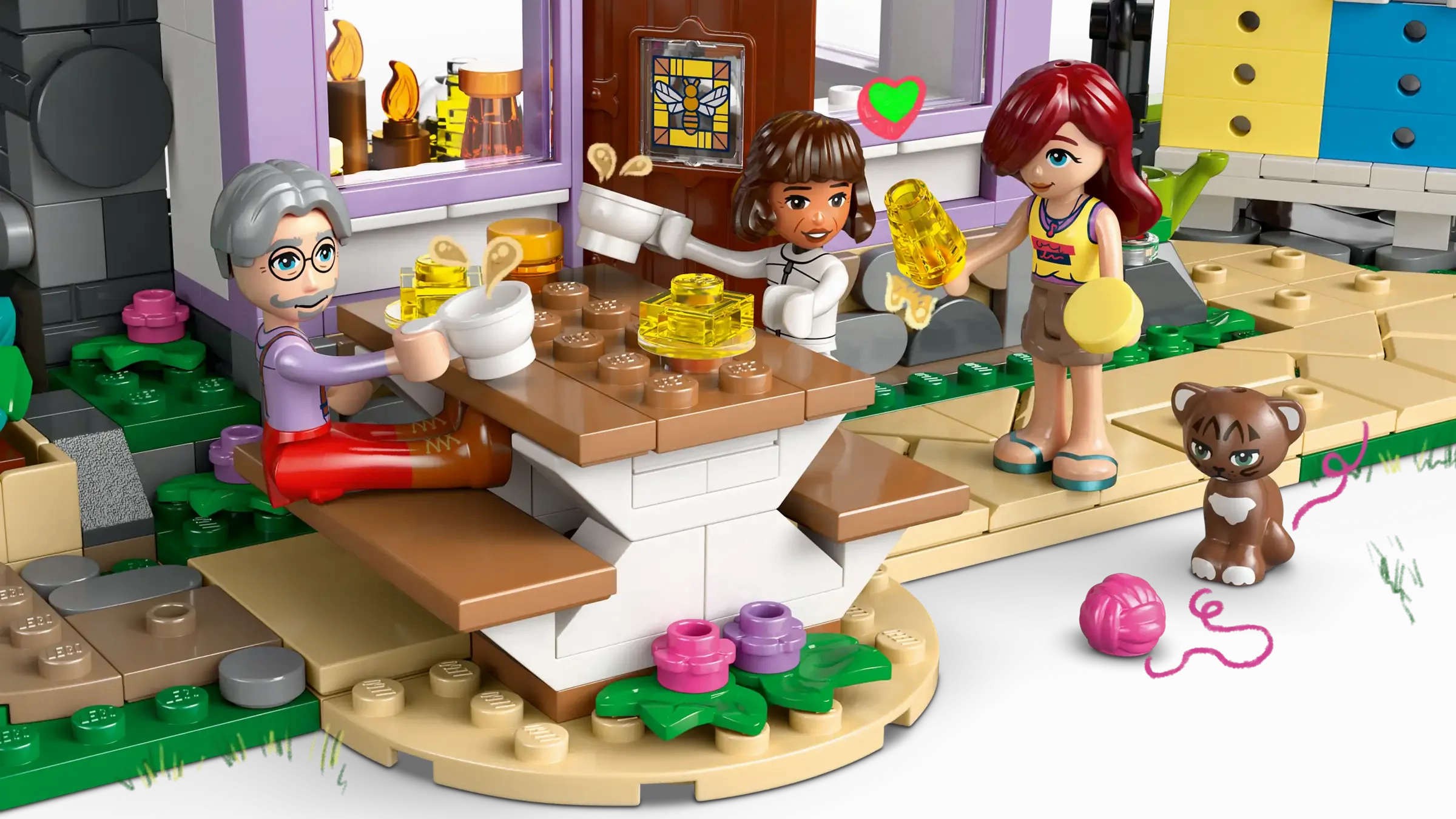 LEGO FRIENDS 42669 Beekeepers' House and Flower Garden