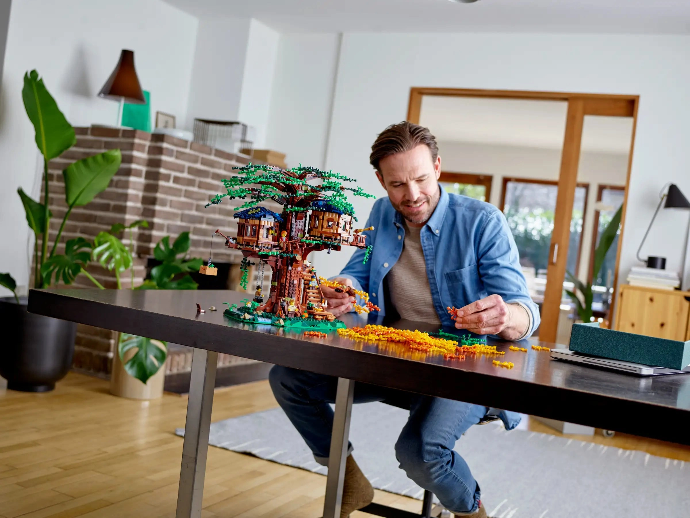 LEGO IDEAS 21318 Tree House