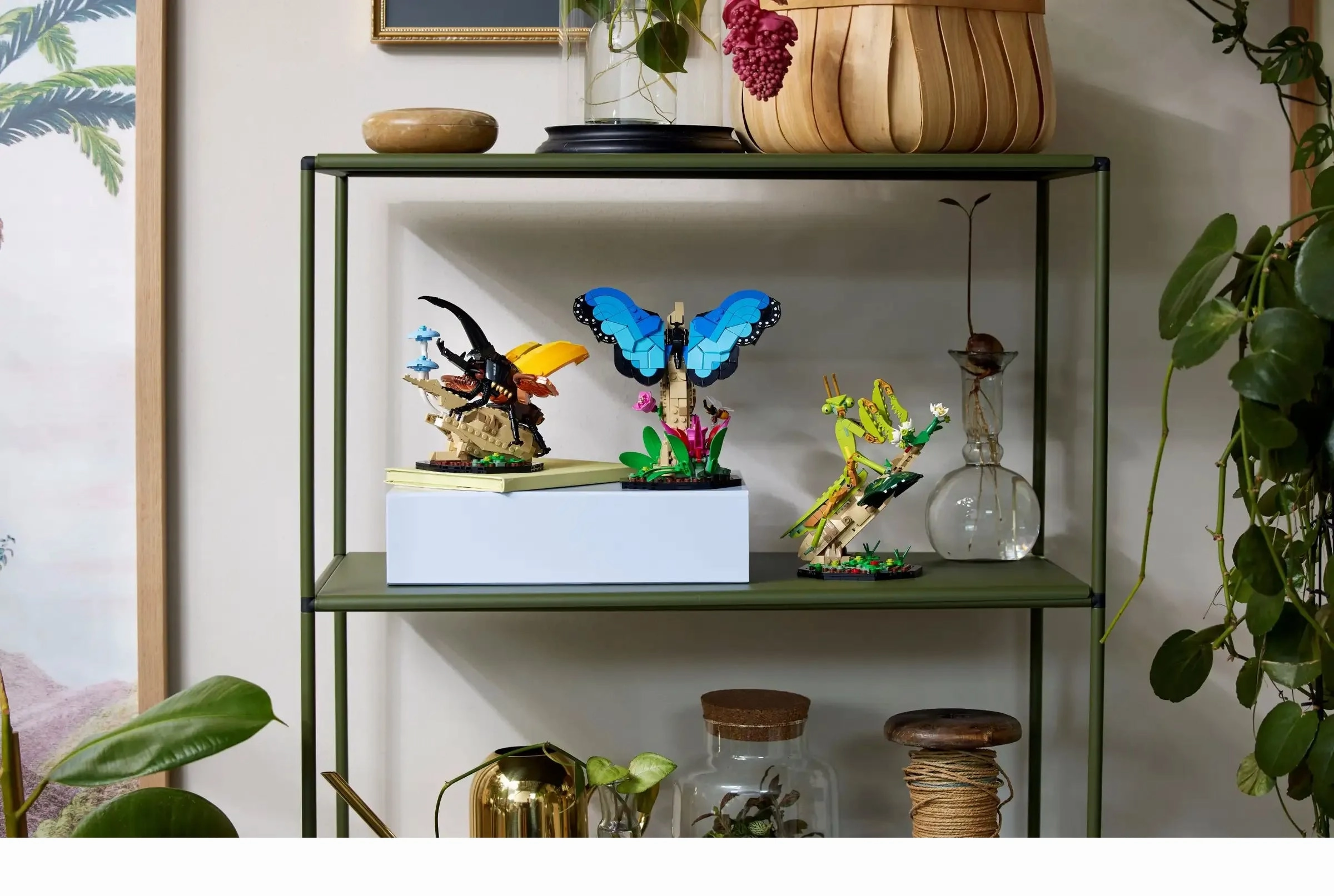 LEGO IDEAS 21342 The Insect Collection