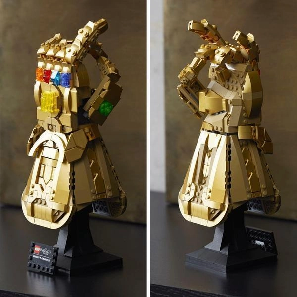 LEGO MARVEL 76191 Avengers Infinity Gauntlet Thanos Set for Adults