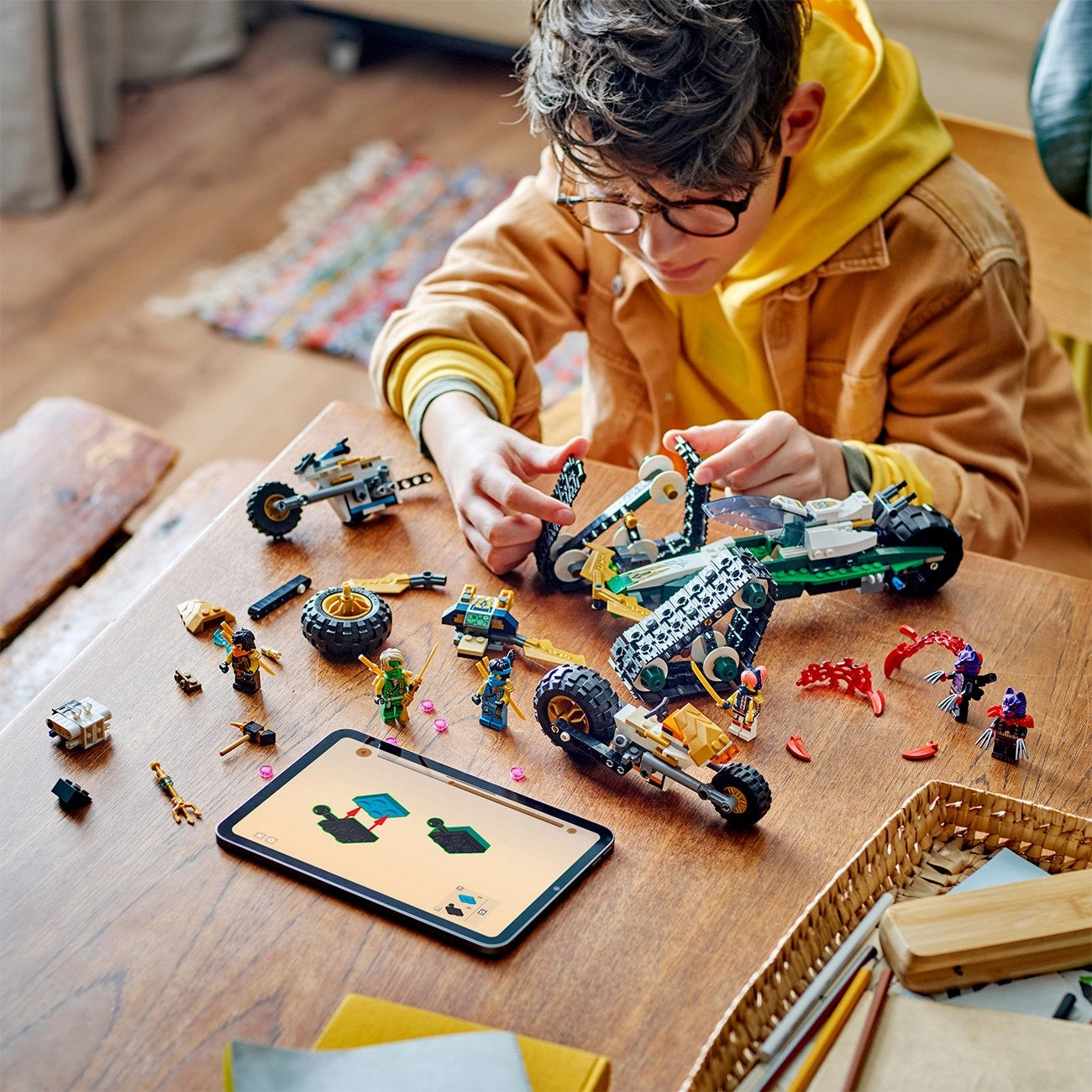 LEGO NINJAGO Ninja Team Combo Vehicle