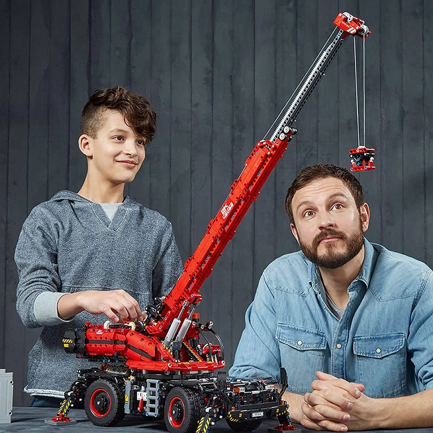 LEGO TECHNIC 42082 Rough Terrain Crane Advanced Building Set