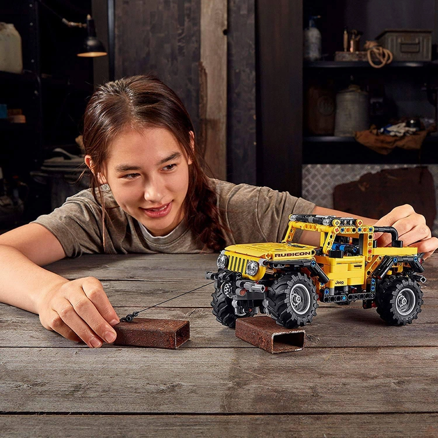 LEGO TECHNIC 42122 Jeep Wrangler 4x4 Toy Car Building Set