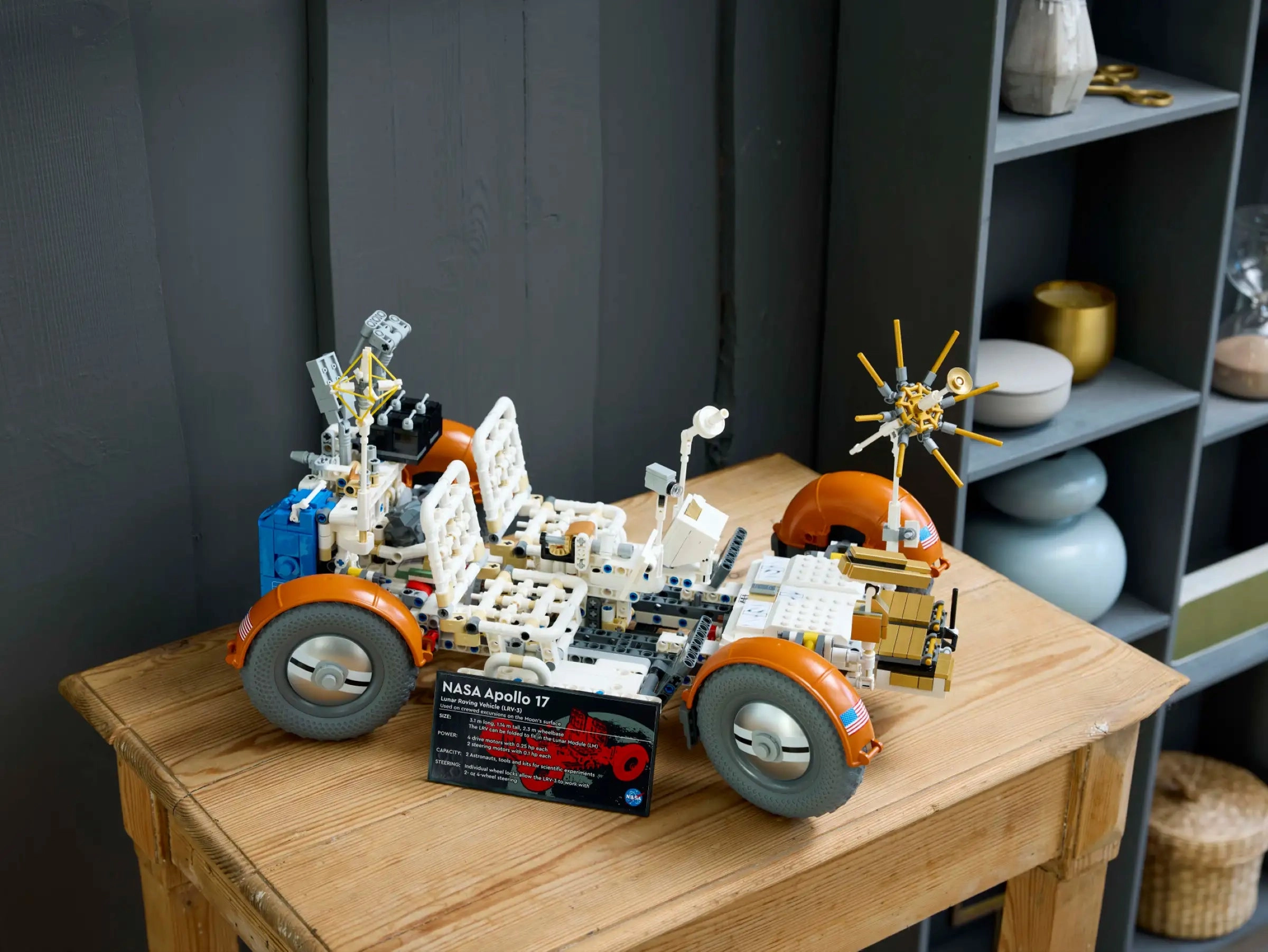 LEGO TECHNIC 42182 NASA Apollo Lunar Roving Vehicle - LRV