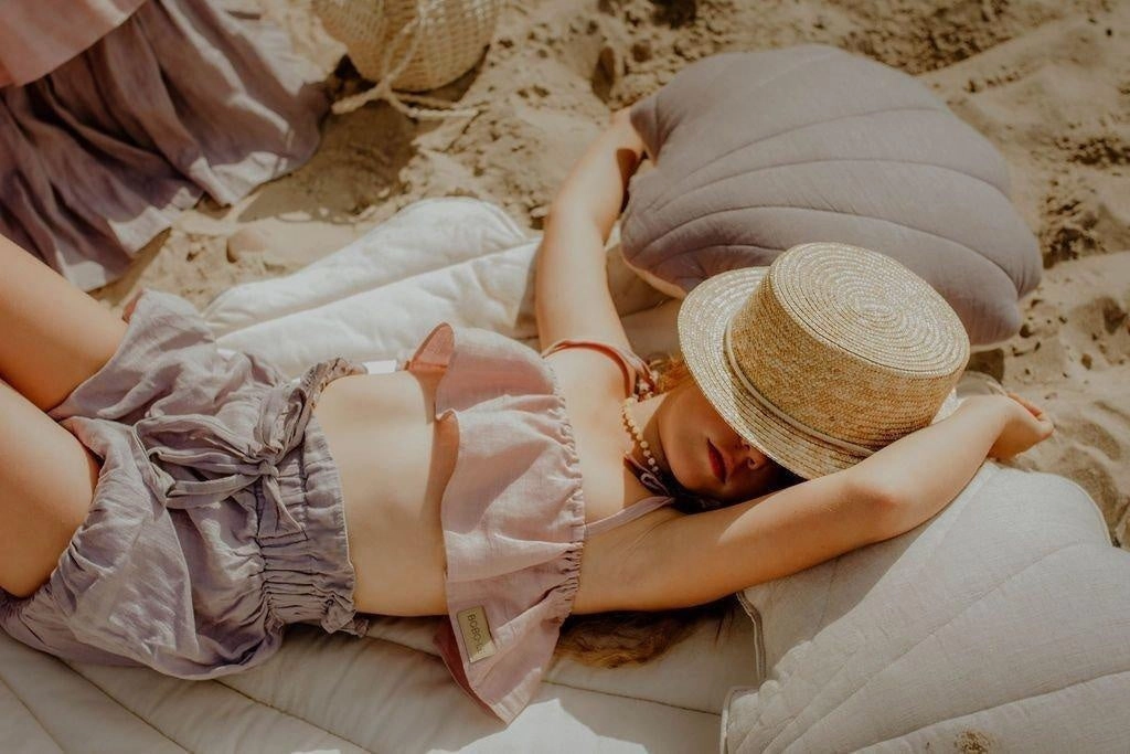 Linen "Sand Shell Pillow