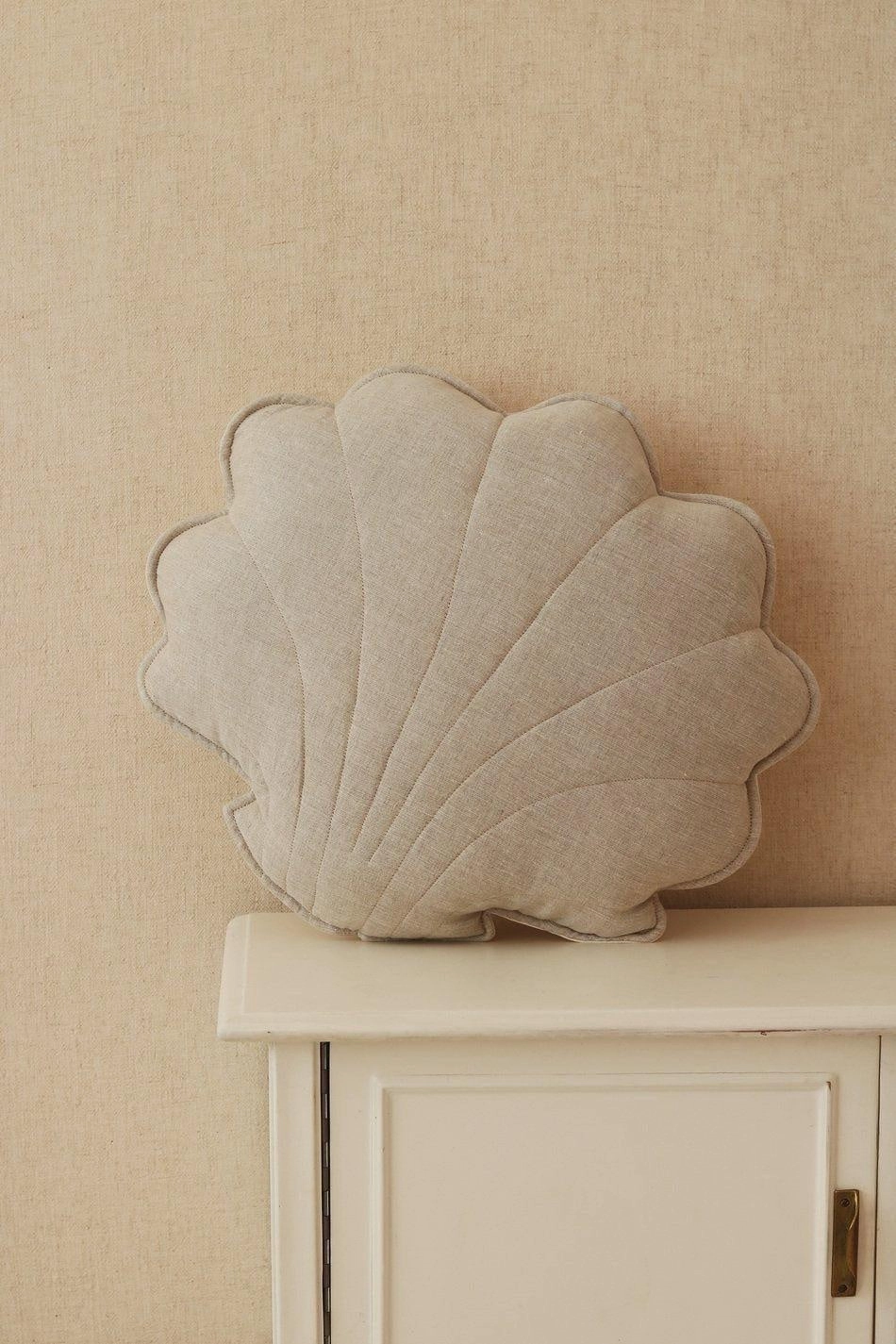Linen "Sand Shell Pillow