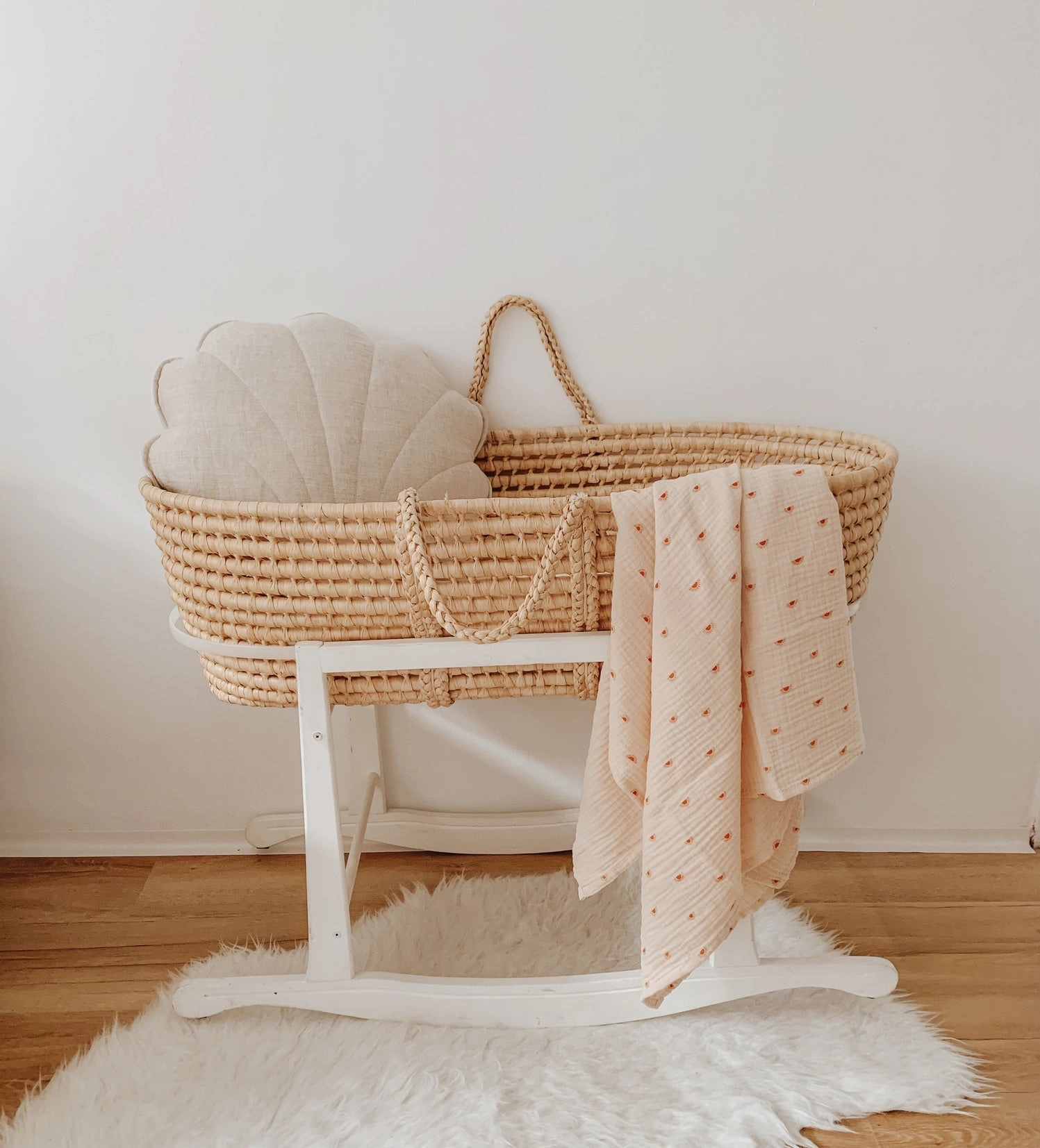 Linen "Sand Shell Pillow
