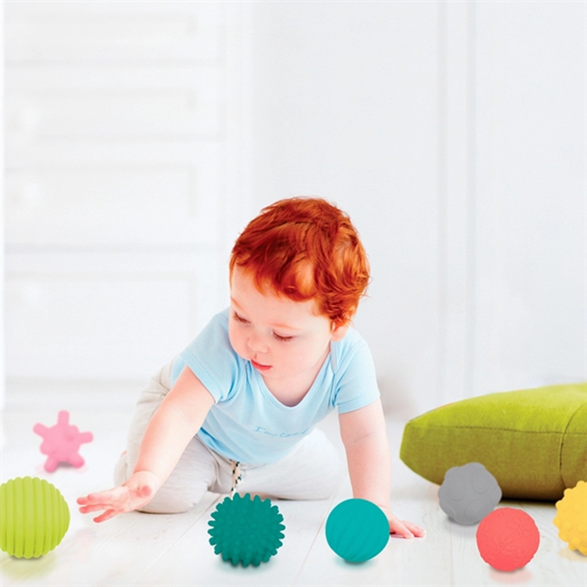 LUDI Sensory Balls 8 pcs