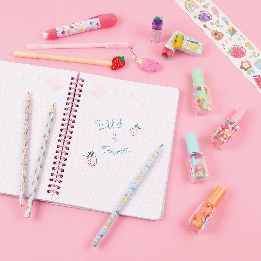 Make it Real 3C4G Adventure Fun Stationery Set