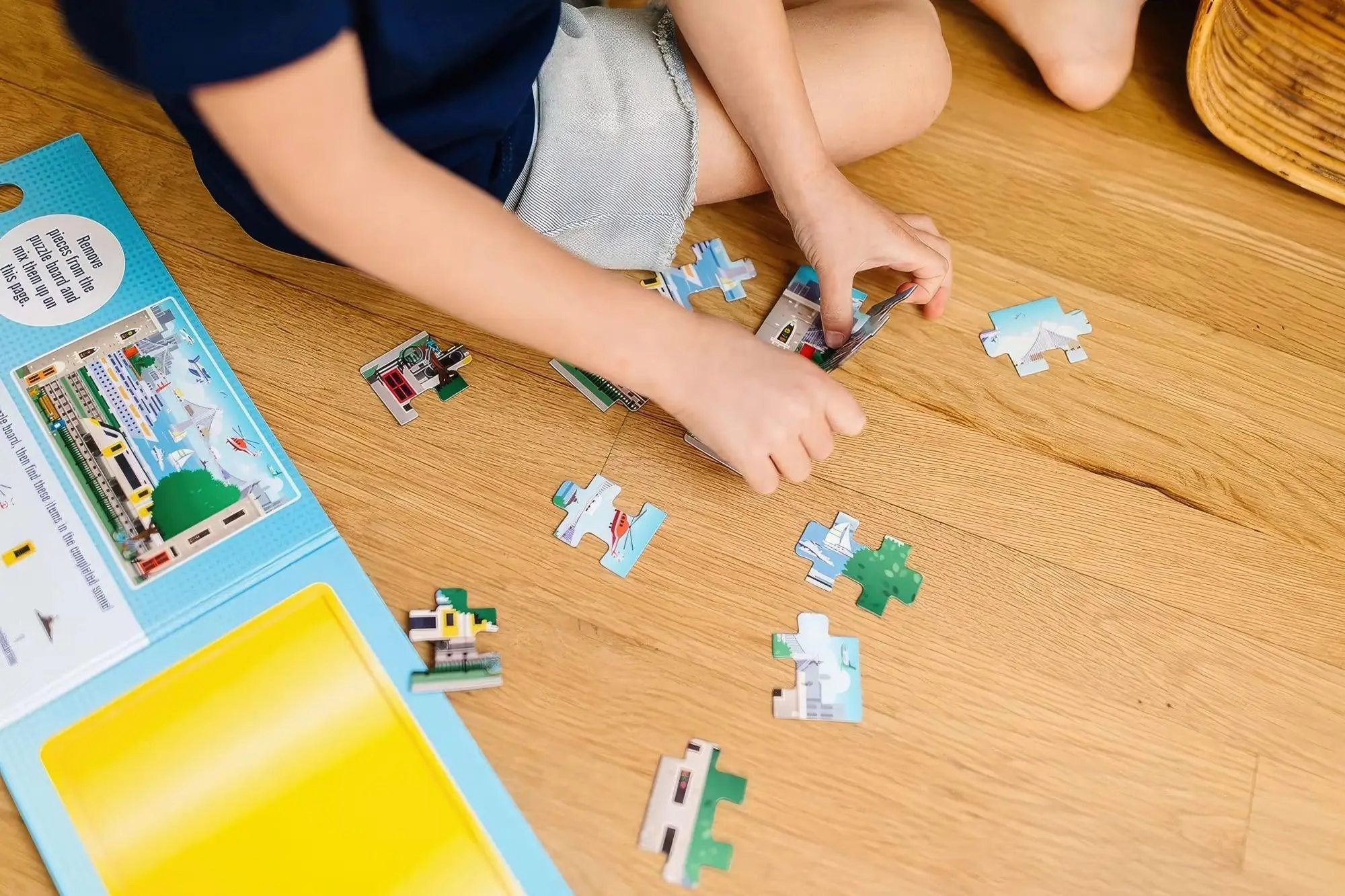 Melissa & Doug Take Along Magnetic Jigsaw Puzzles Travel Toy Vehicles