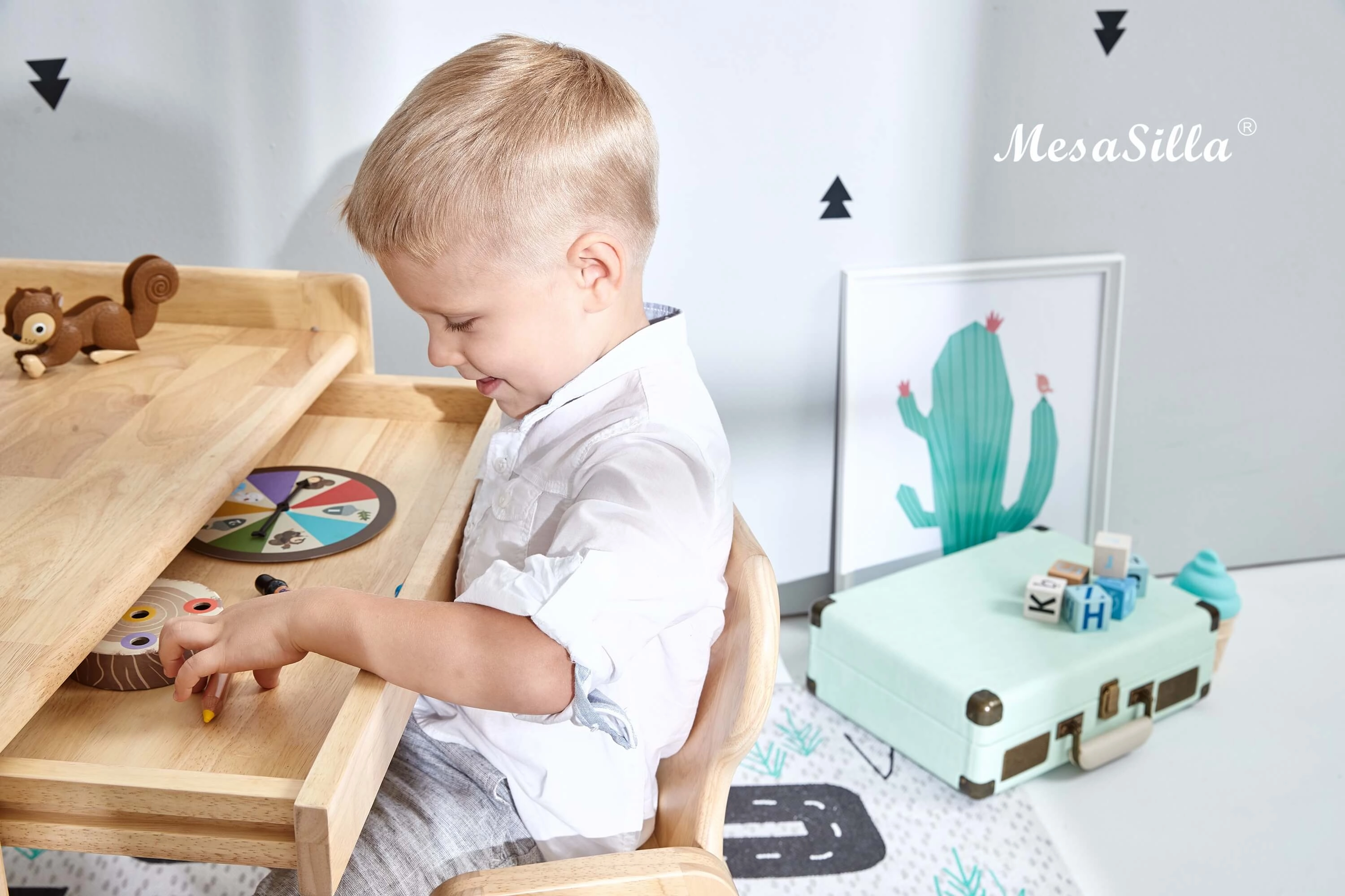 Mesasilla Primary Adjustable Table Set - with drawer-Bear Elephant Car Rabbit  Star - Height Adjustable