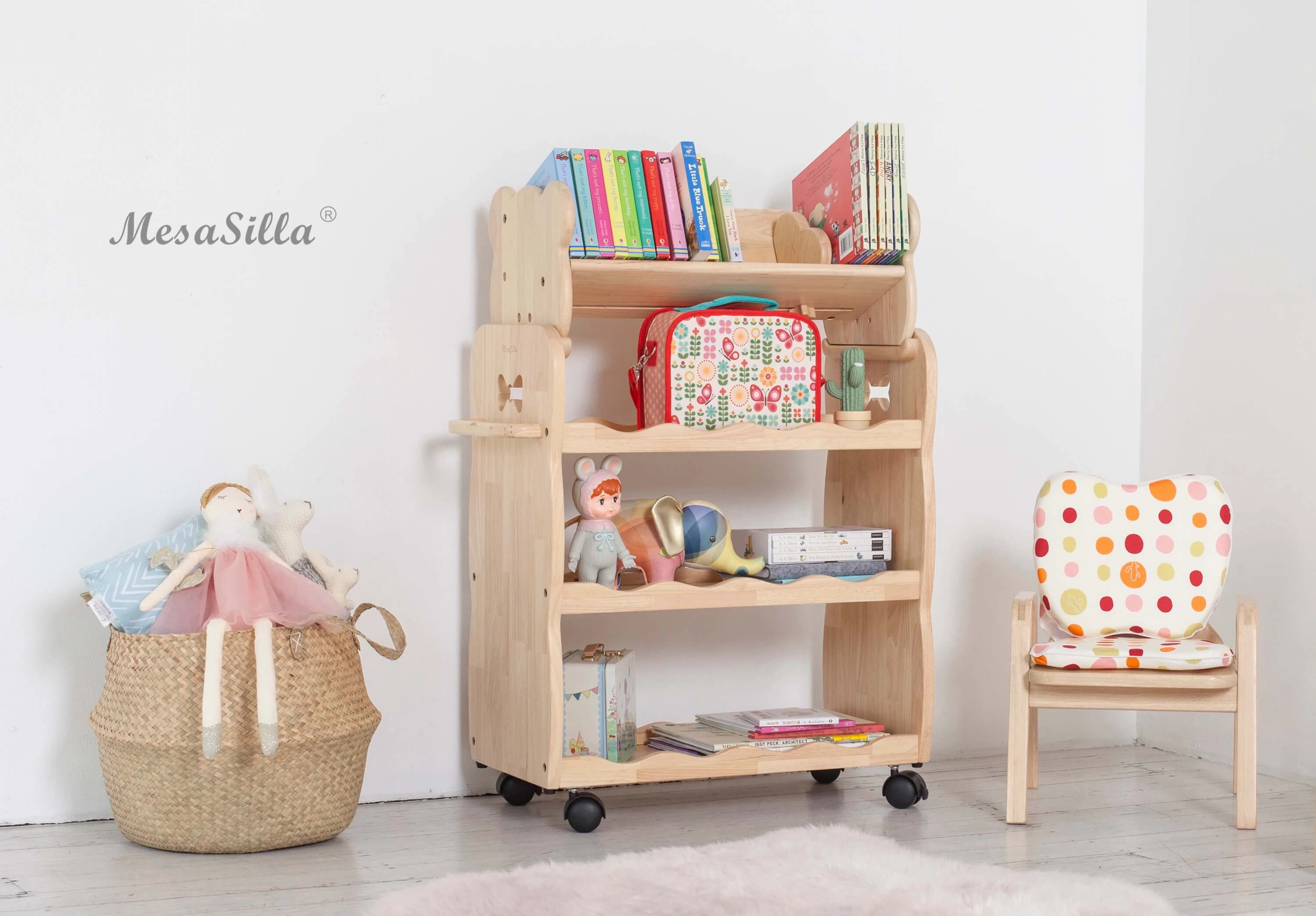 Mesasilla Solid Wood Trolley with 3 Tiers and Lockable Casters