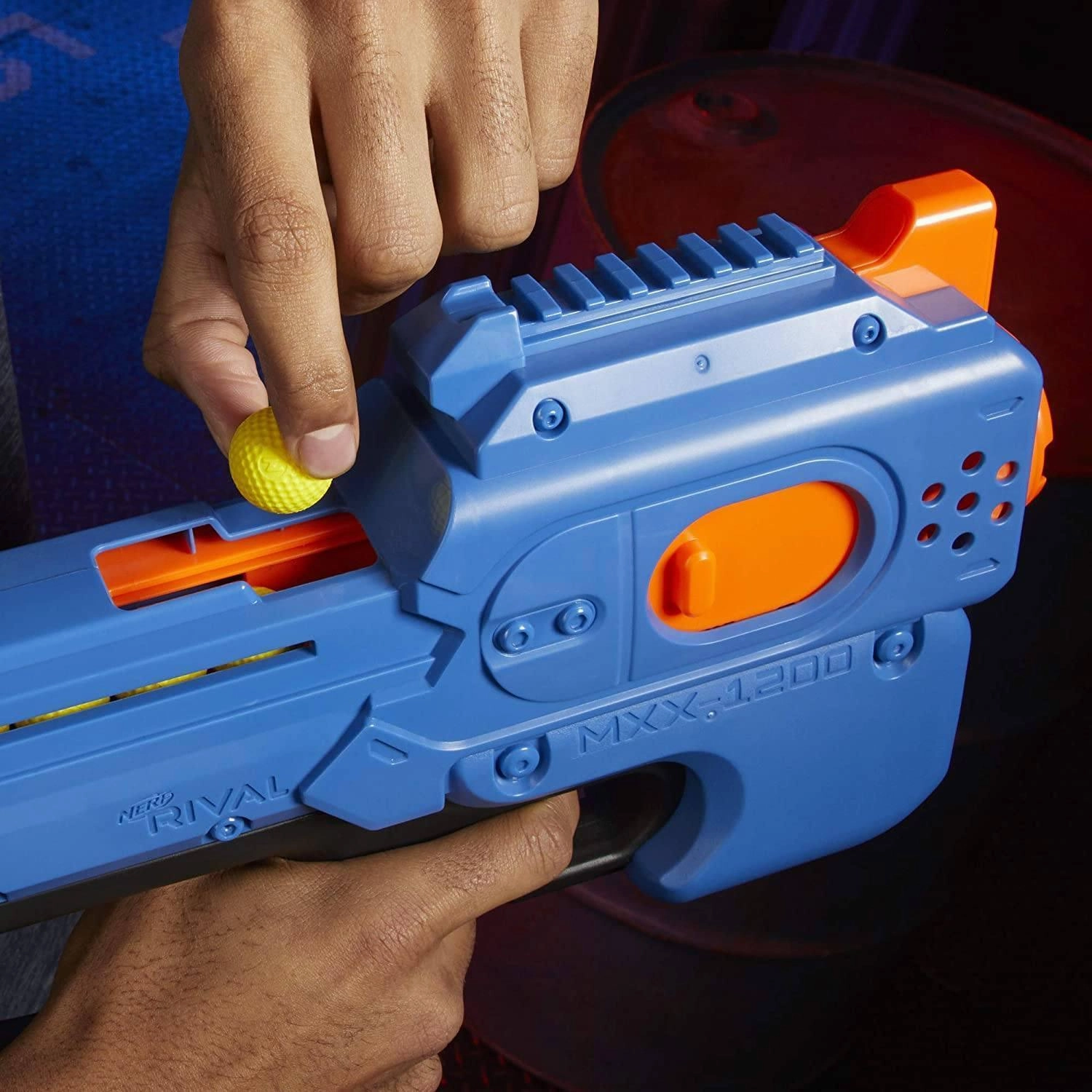 Nerf Rival Charger MXV-1200 Motorised Blaster - Team Blue
