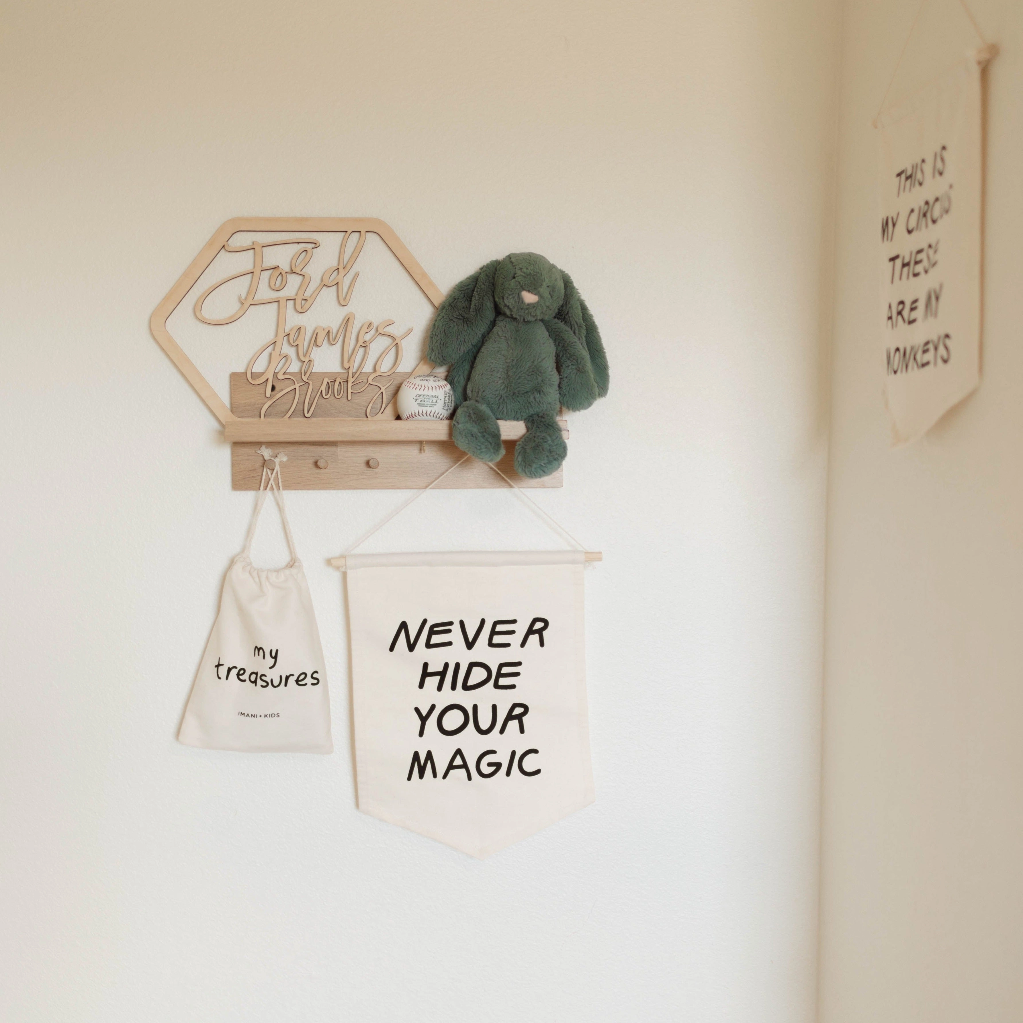 Never Hide Your Magic Hang Sign