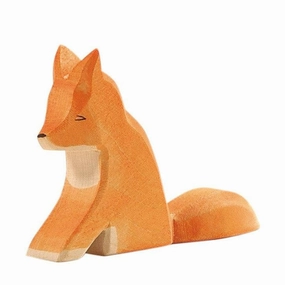 Ostheimer Fox, Sitting
