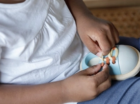 Plan Toys Tie-Up Shoe- Orchard