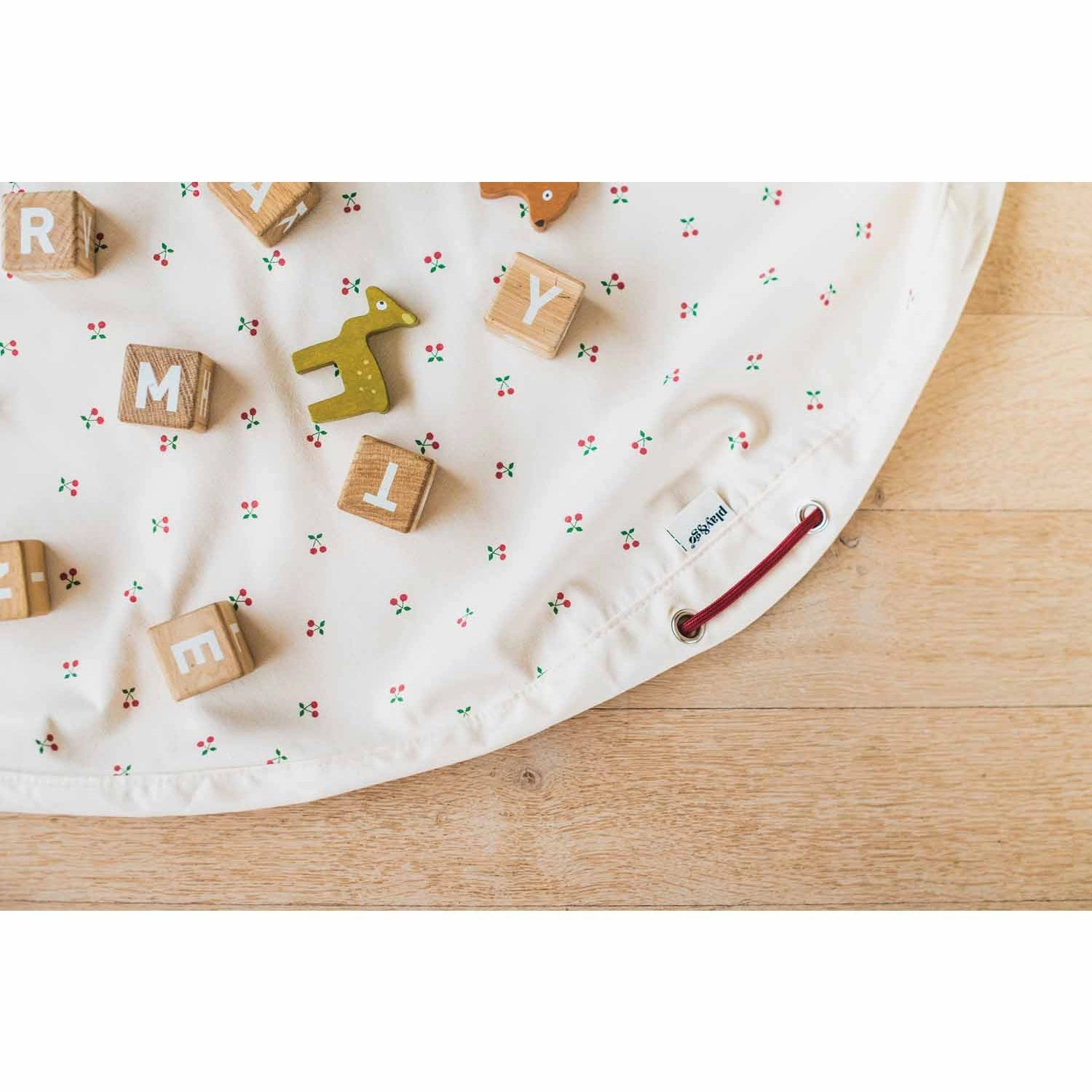 Play&Go Cherry Cherry 2-in-1 Playmat