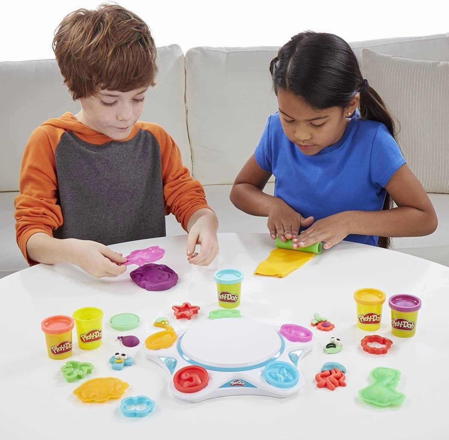 Play-Doh C2860  Shape to Life Studio