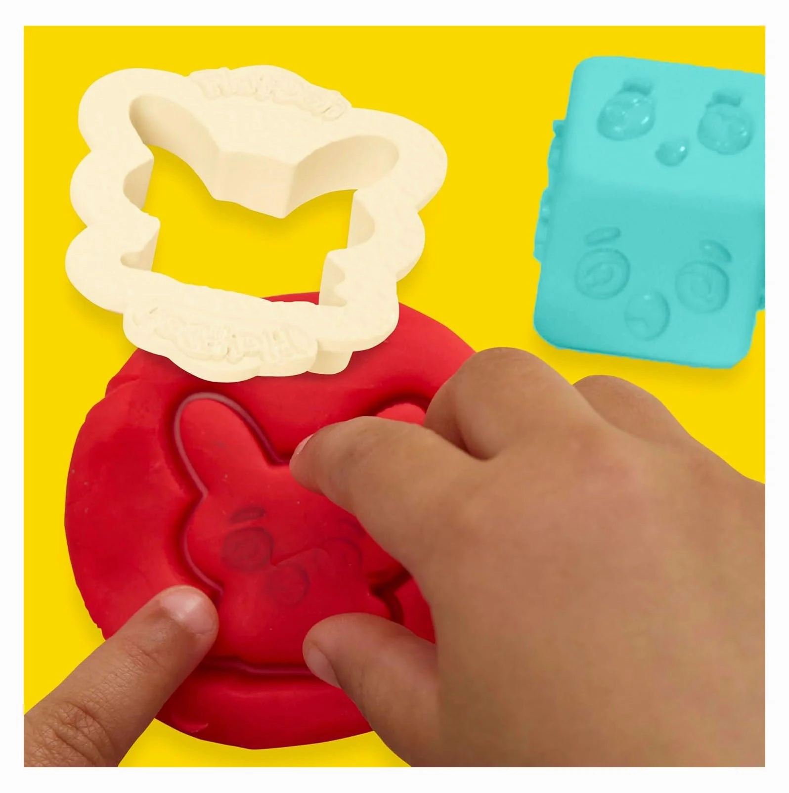 Play-Doh Fold & Go Playmat