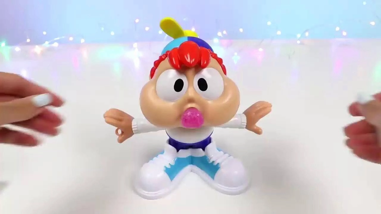 Play-Doh Slime Chewin' Charlie Slime Bubble Maker