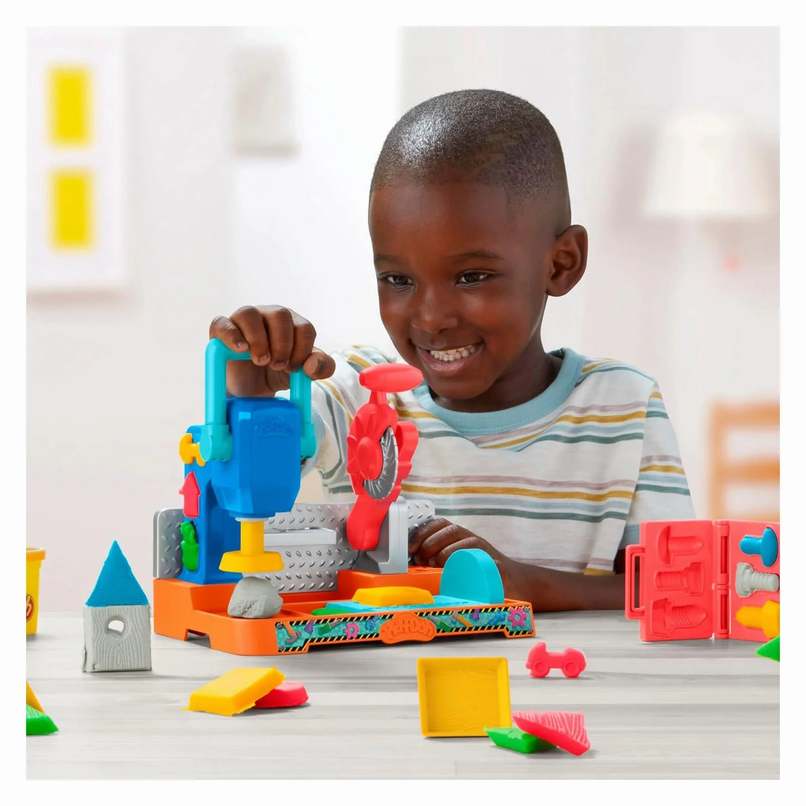 Play-Doh Stamp & Saw Tool Bench Playset