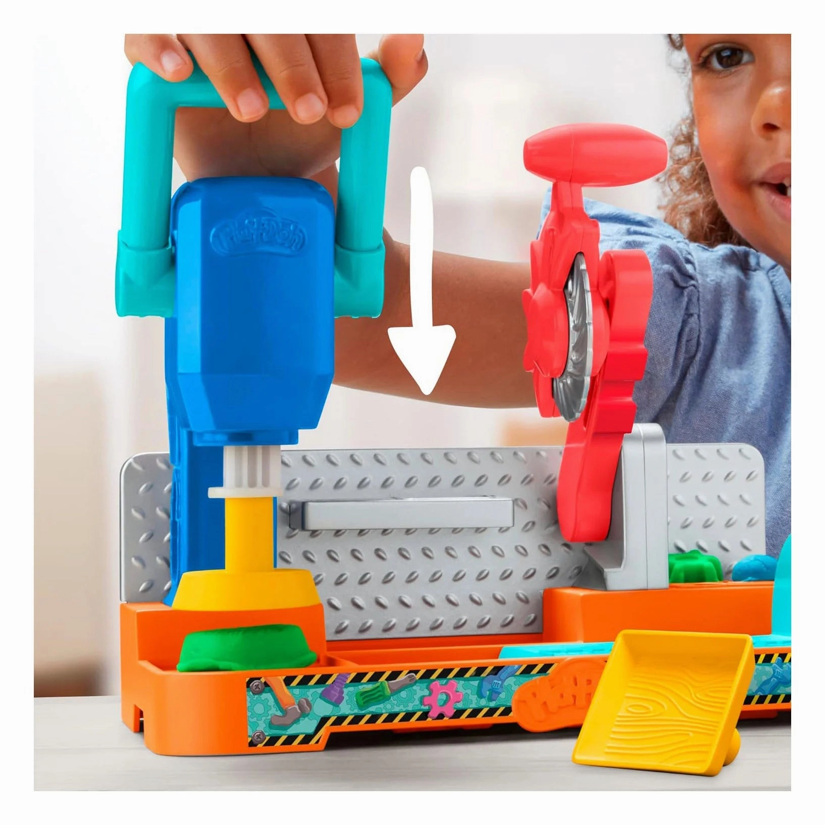 Play-Doh Stamp & Saw Tool Bench Playset