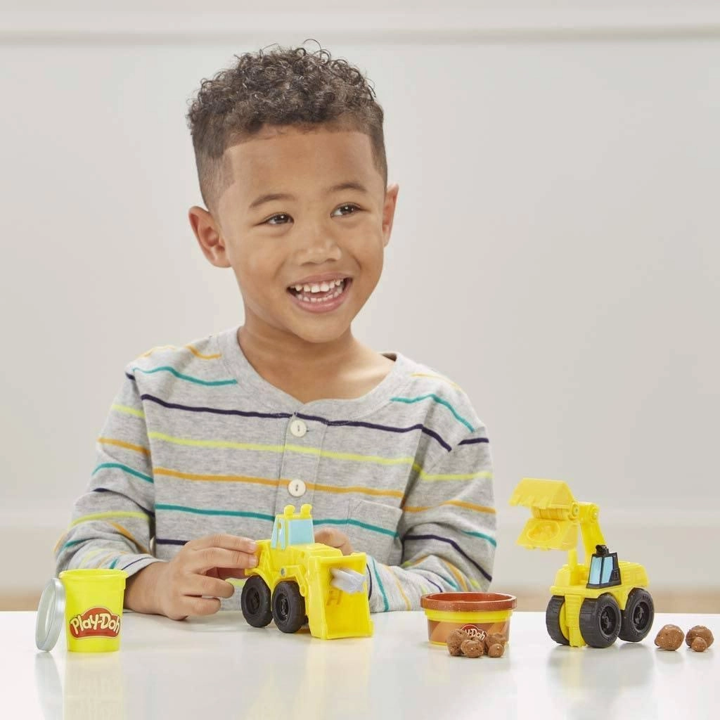 PLAY-DOH Wheels Excavator and Loader Toy Construction Trucks
