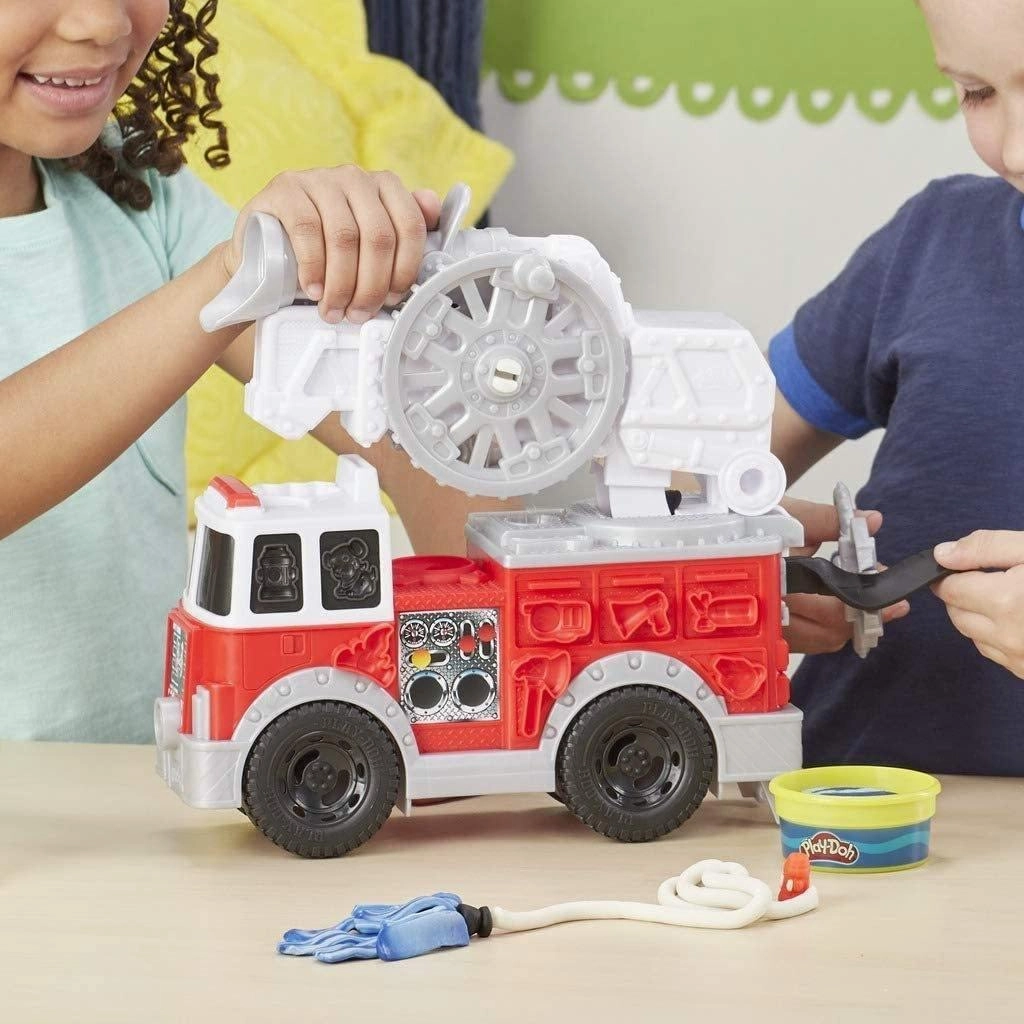 Play-Doh Wheels Fire Truck