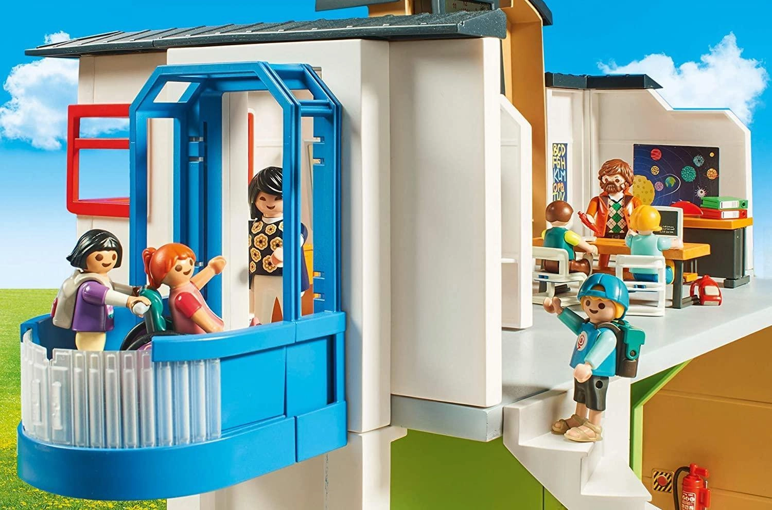 Playmobil City Life 9453 Furnished School Building Playset